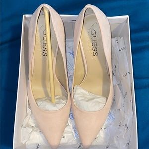 Guess pale pink women’s pumps